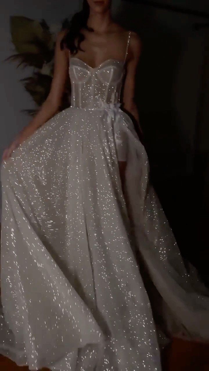 A Line Spaghetti Straps Sparkly Bohemian Wedding Dress fg3982