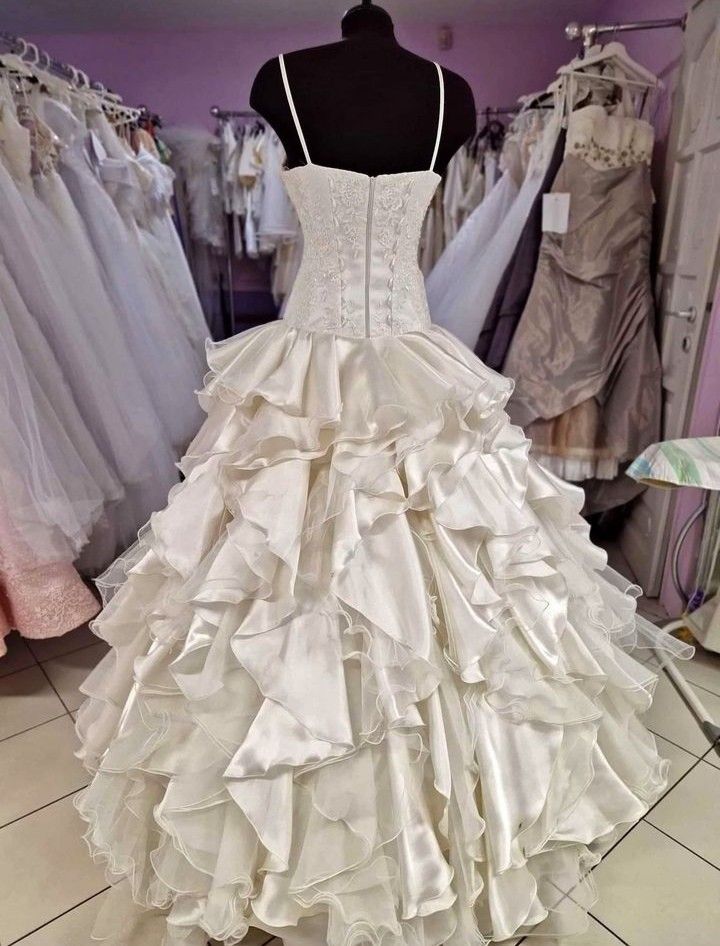 A Line Long Satin Lace Wedding Dress Spaghetti Straps Bridal Gown fg7229