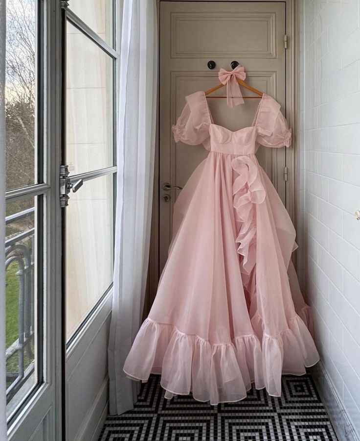 Pink Prom Dresses Short Puff Sleeves Ruffles Prom Party Gowns Princess Formal Dresses fg7218