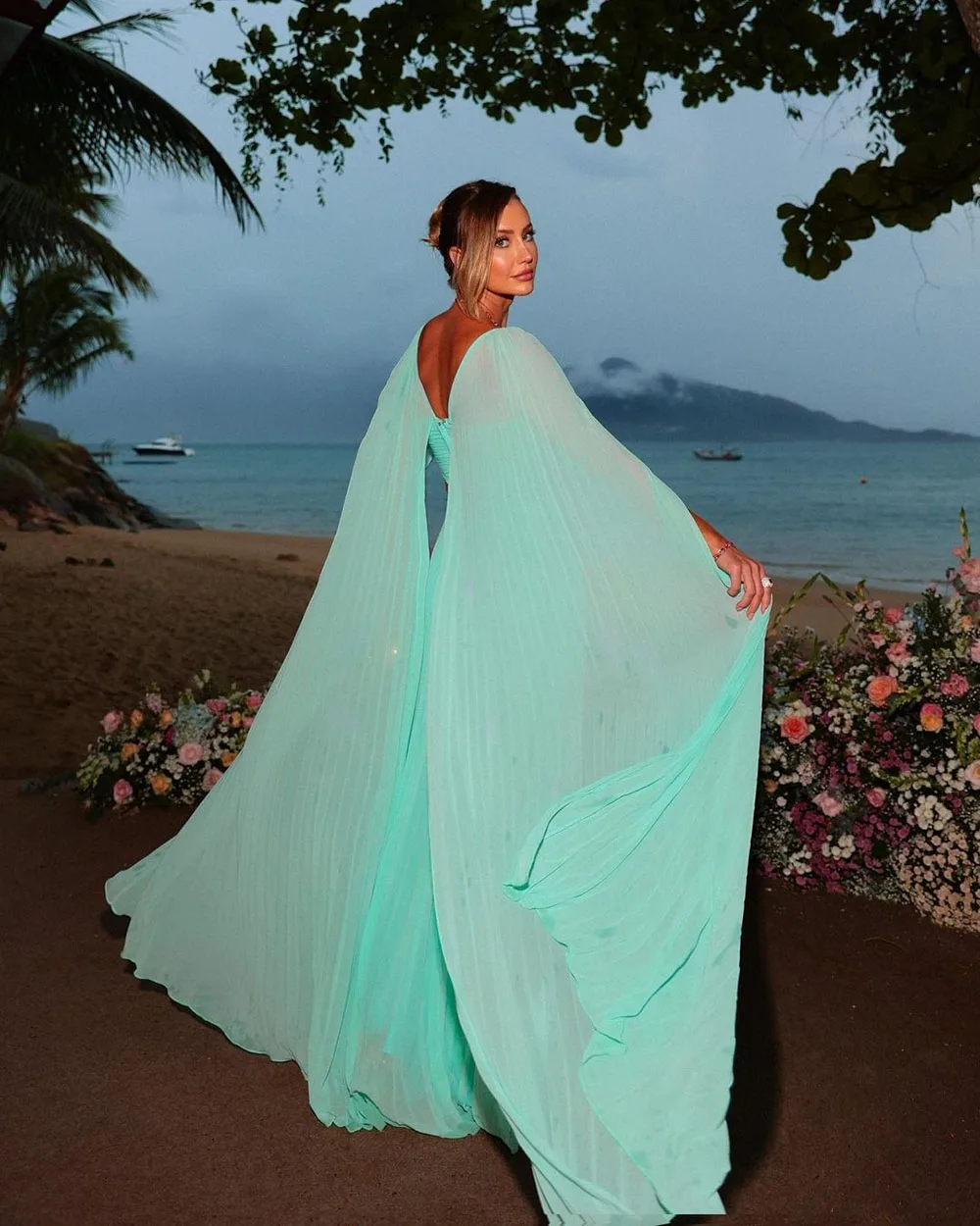Party Dresses Elegant Mint Green Chiffon Prom Dress A-Line Long Cape Sleeves Floor Length Formal Evening Gowns fg6254