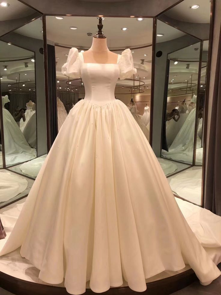Spauare Neckline Bubble Sleeves Satin Wedding Dresses, Vintage Bridal Gown fg7274