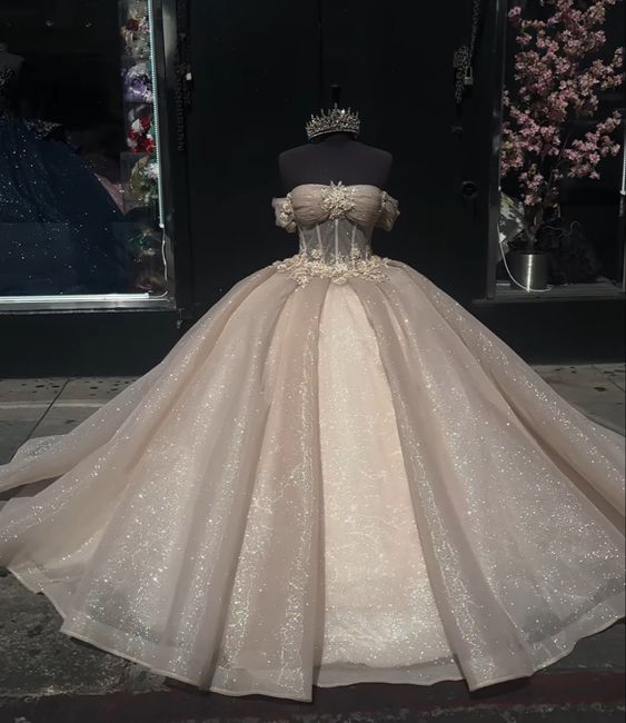 Shimmering Champagne Princess Quinceanera Dress with Off-the-Shoulder Glitter Corset for Sweet 16 Prom fg6833
