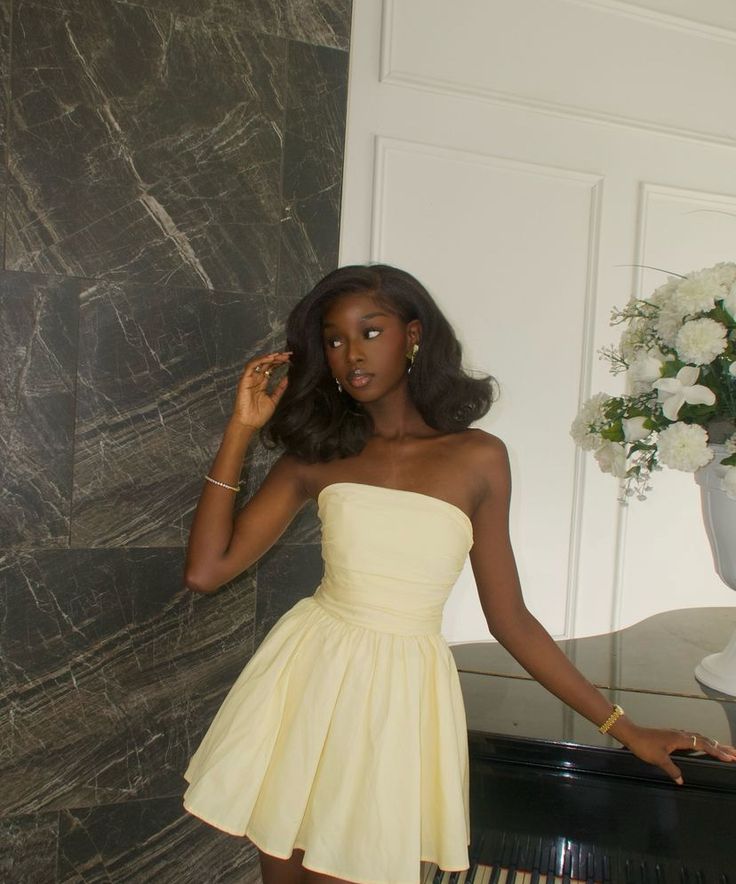 Light Yellow Strapless Homecoming Dresses Mini Prom Party Dress fg6071
