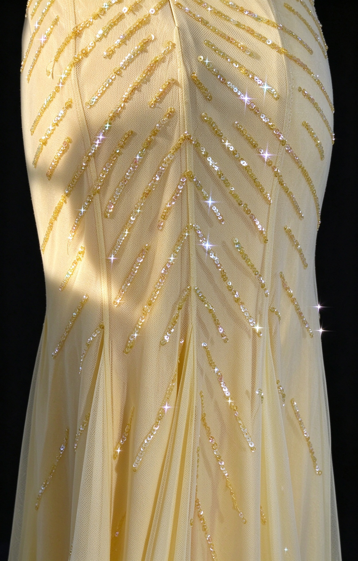 ellow Halter V Neck Beaded Mermaid Evening Dress fg9133