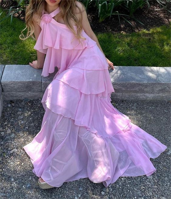 Women's Elegant 3D Flower Halter Neck Long Prom Dress Ruffled Tiered Dress fg5908