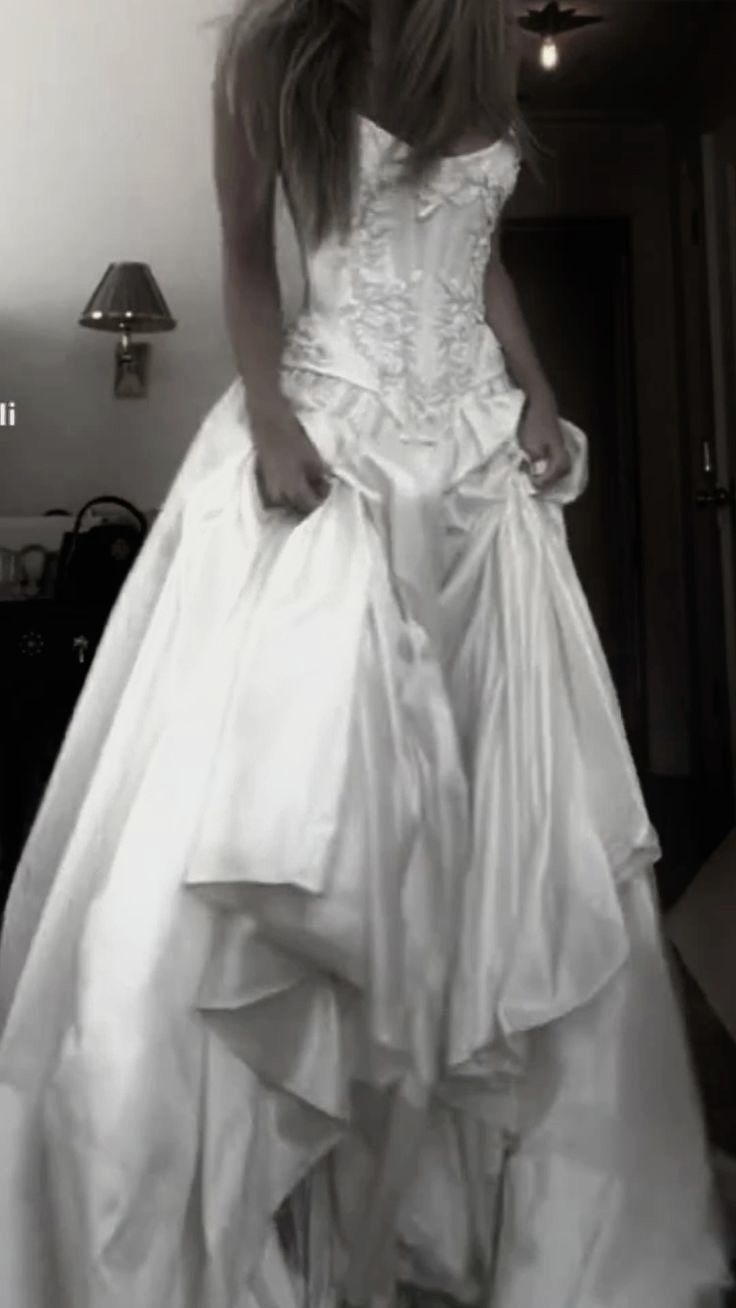 A Line Lace Up Back Strapless Wedding Dresses,Simple Bridal Gowns,Long Beautiful Bridal Gown fg8071