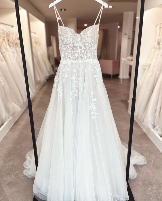 A Line Wedding Dresses for Women Simple Beach Wedding Dresses Sexy Boho Lace Appliques Beaded Bridal Gowns fg5819