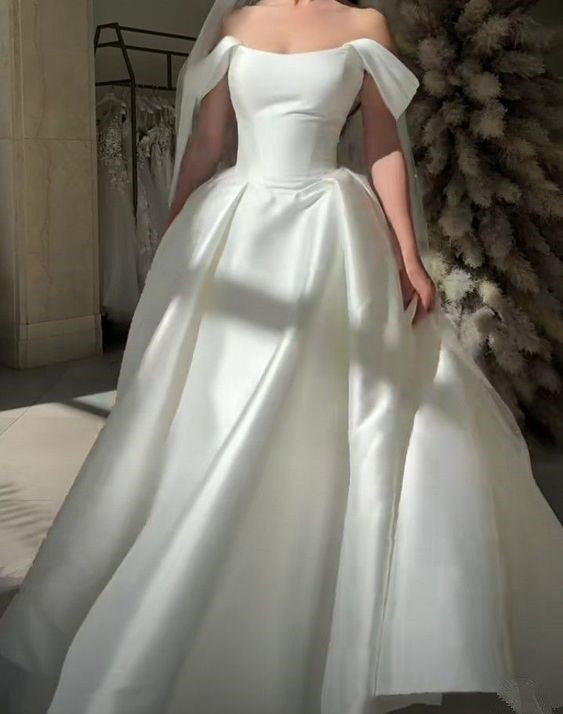 Vintage wedding dress Off the shoulders for women Satin lace-up bridal dress Custom made fg6129