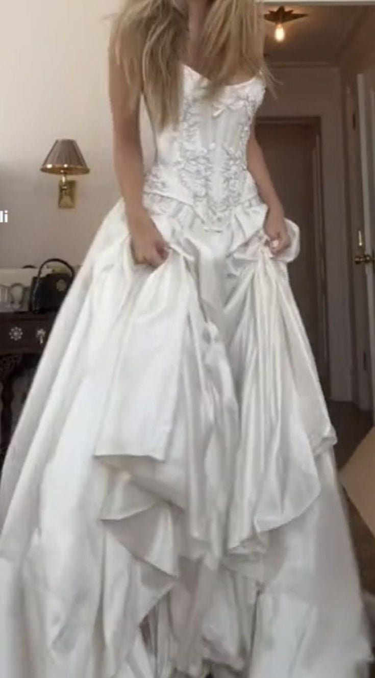 A Line Lace Up Back Strapless Wedding Dresses,Simple Bridal Gowns,Long Beautiful Bridal Gown fg8071