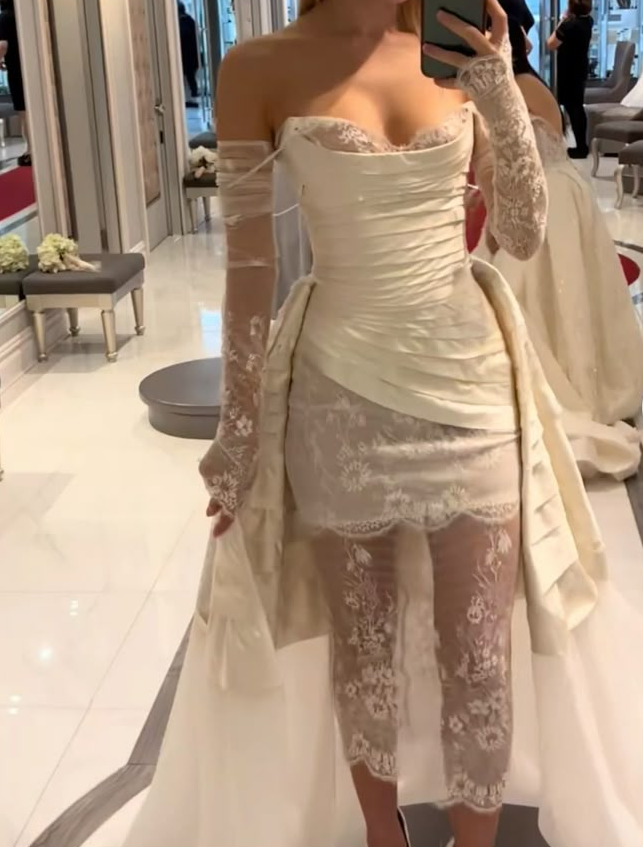 Elegant Spaghetti Strap Satin Lace Wedding Dress Bridal Gown fg7551