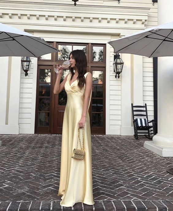 Simple A Line V neckline Yellow Long Prom Dresses fg5330
