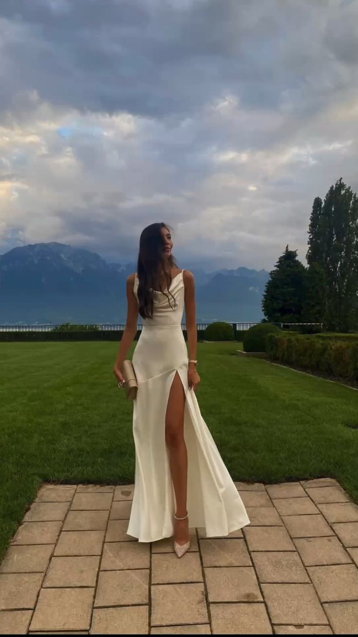Spaghetti Straps Sleeveless White Prom Dress fg4971