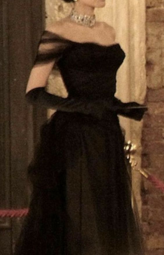 Vintage Ball Gown Black Birthday Party Dresses Off The Shoulder Prom Dresses fg5184