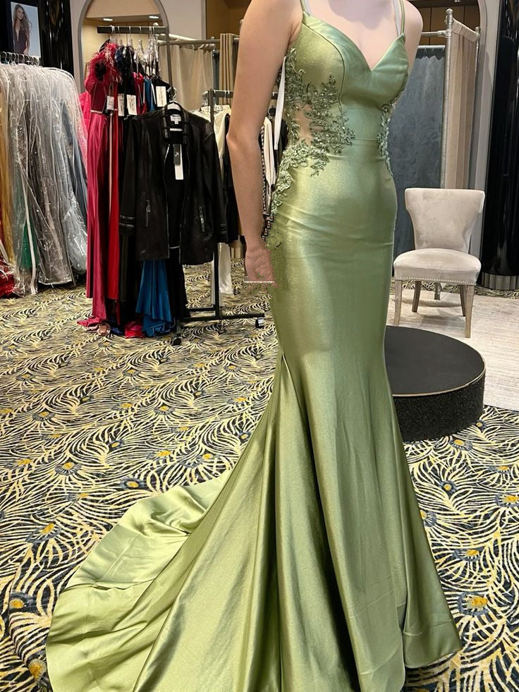 Spaghetti Straps V Neck Green Mermaid Long Prom Dress With Applique fg5302