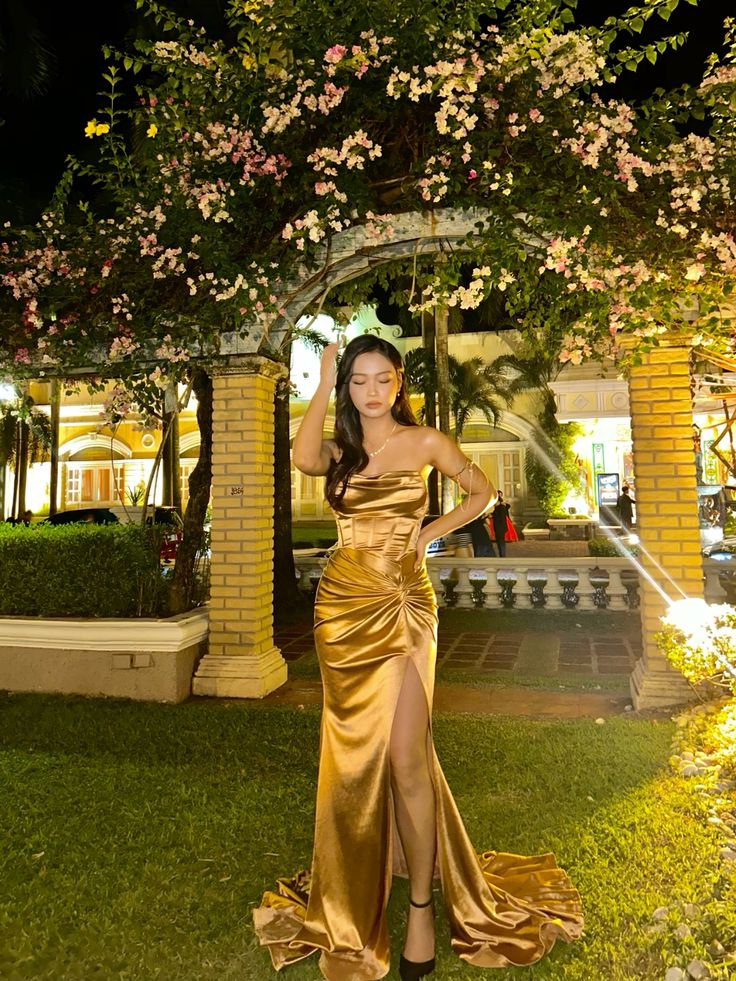 Goldenes ärmelloses Partykleid, langes Abendkleid fg5596