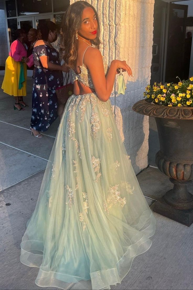 Green V-neck Lace Long Prom Dress, A-Line Evening Dress with Slit fg4833