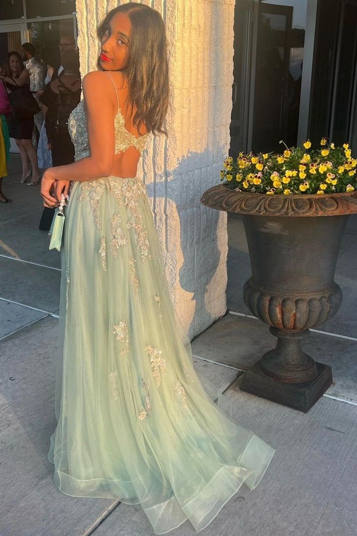 Green V-neck Lace Long Prom Dress, A-Line Evening Dress with Slit fg4833