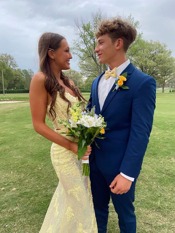 Mermaid V-neck Sequined Sweep Train Prom Dresses With Split fg4215