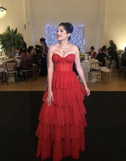 Superbe robe de bal longue rouge trapèze fg3883