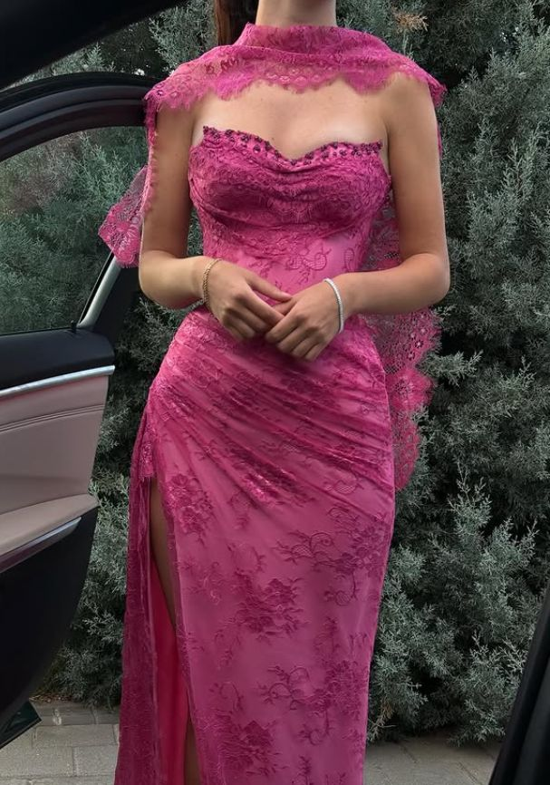 Pink Lace Prom Dress Sweetheart Neck Evening Dress With Slit fg8226