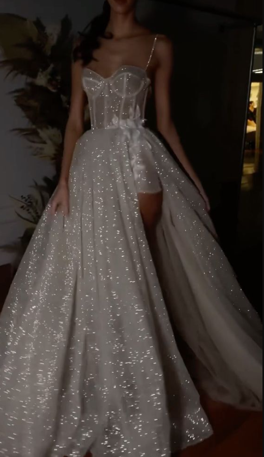 A Line Spaghetti Straps Sparkly Bohemian Wedding Dress fg3982