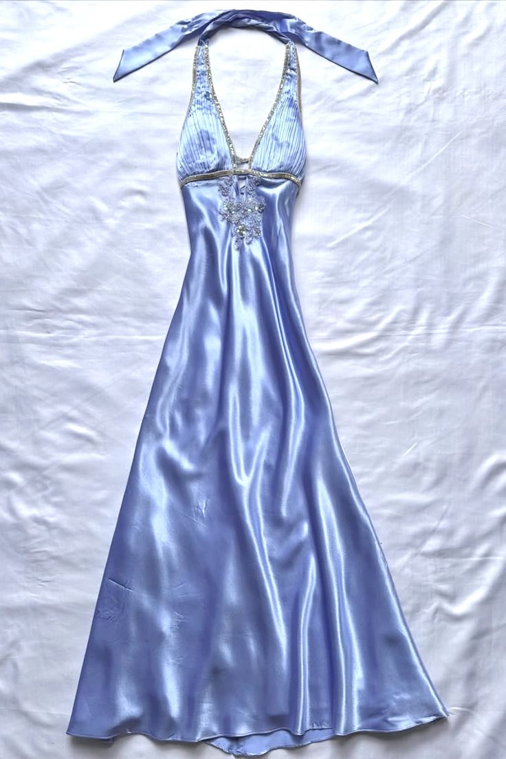 Elegant Blue Satin Prom Dress with Rhinestone Embellishments fg8507