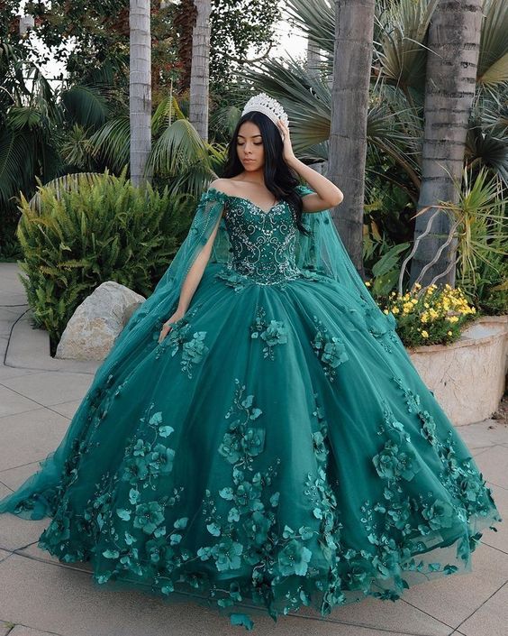 Emerald Green Ball Gown Quinceanera Dresses With Detachable Cape Appliques Beads Sweet16 Dress fg1462