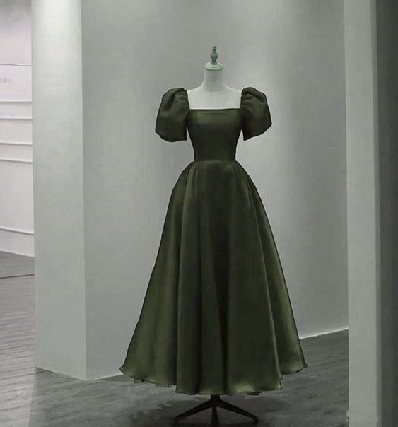 Robe de bal verte coupe A fg2517