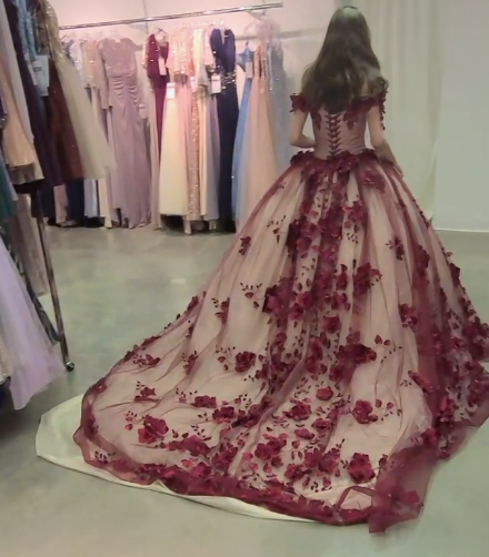 Wine Red Quince Gown with train Charming Prom Dress Ball Gown Evening Dress fg2749