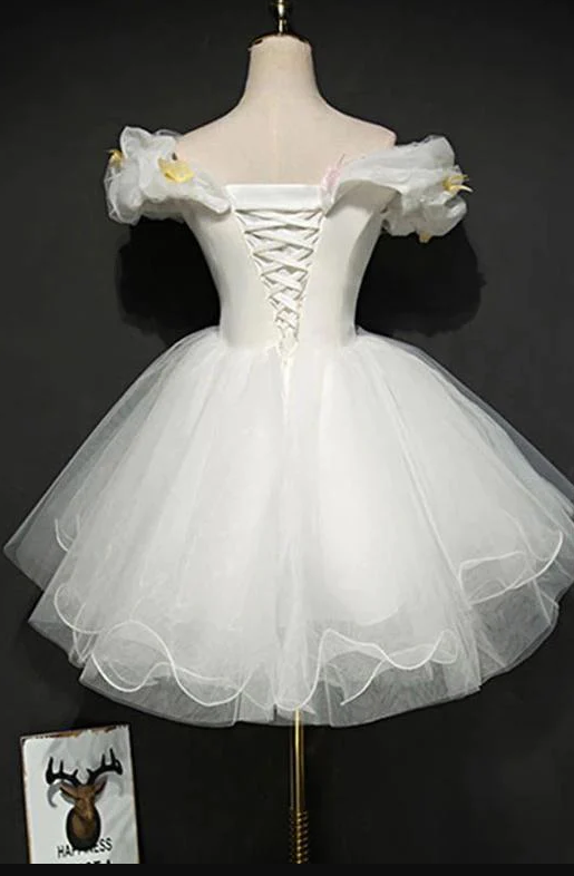 Ivory Off The Shoulder Princess Tulle Homecoming Dress, Mini Puffy Sweet 16 Dress fg1071