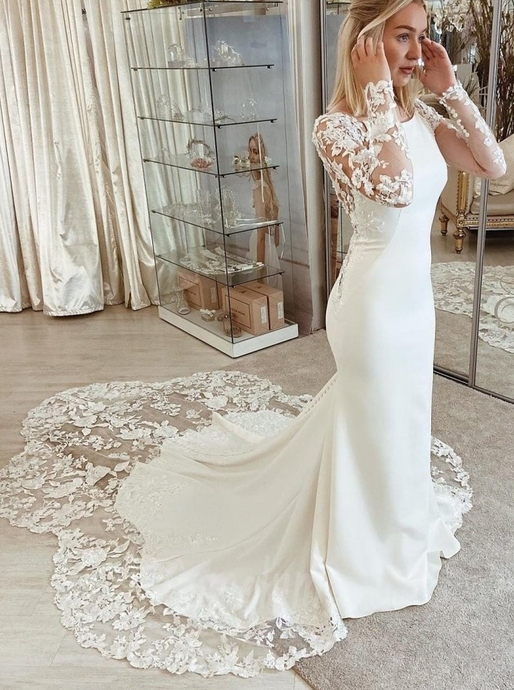 Chapel-length Petal Train Low Back Stretch Crepe Wedding Dress With Long Sleeves     fg6562