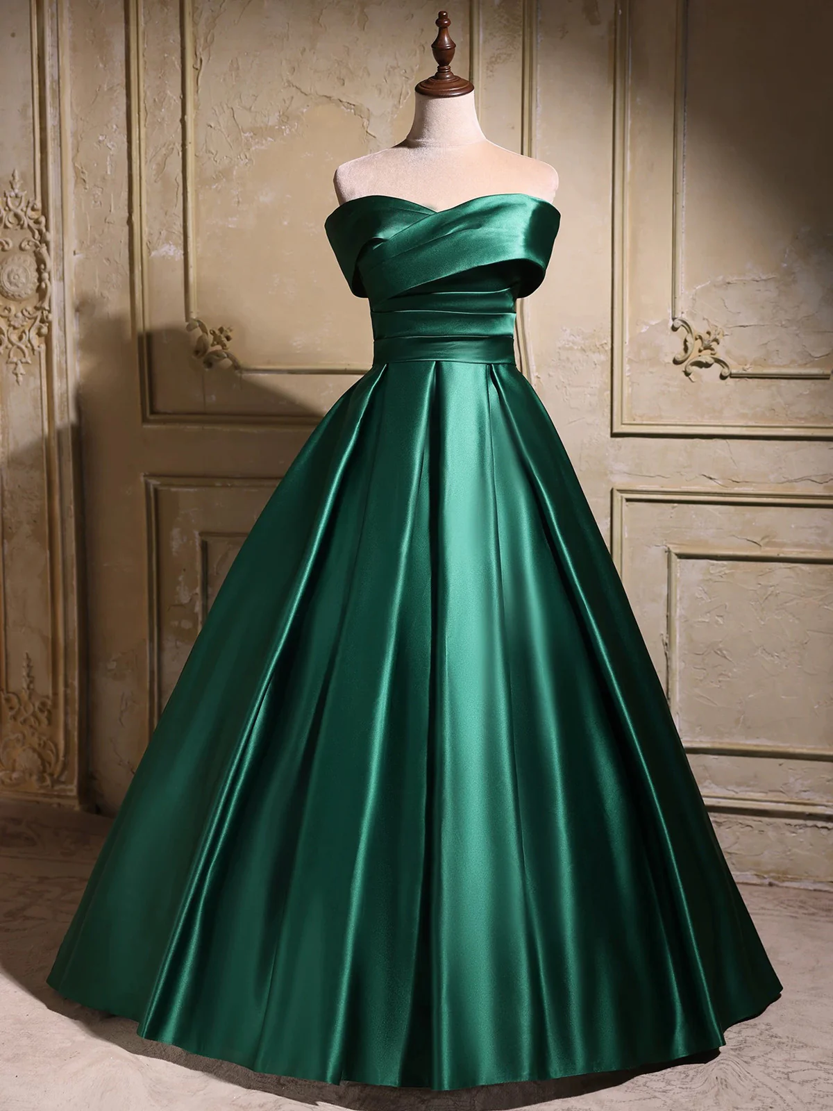 Elegant Emerald Green Satin Off-Shoulder Prom Dress, Long A-Line Formal Dress  fg8742