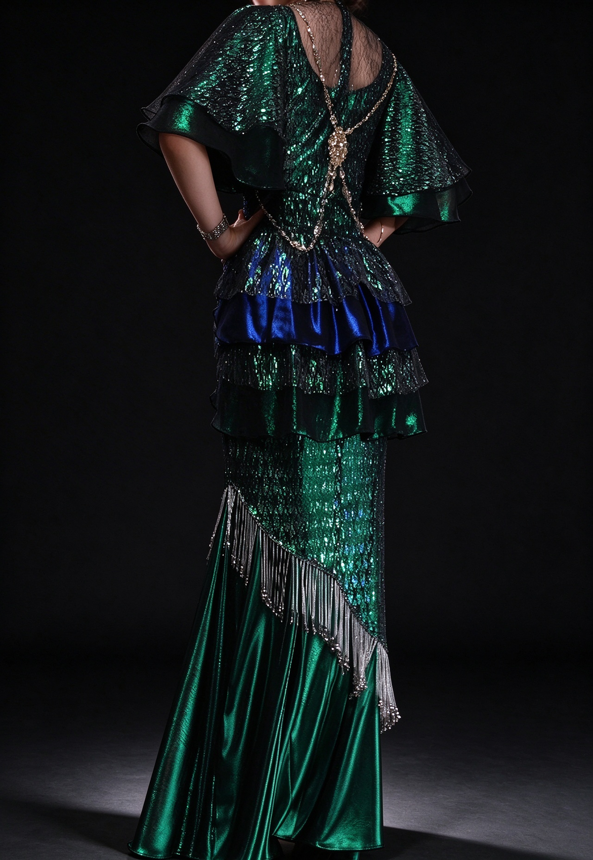 Emerald Green Sequin Mermaid Evening Gown With Ruffle Sleeve & Beaded Tassel fg8979
