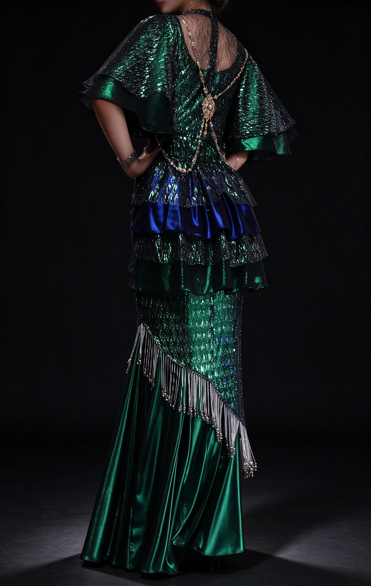Emerald Green Sequin Mermaid Evening Gown With Ruffle Sleeve & Beaded Tassel fg8979