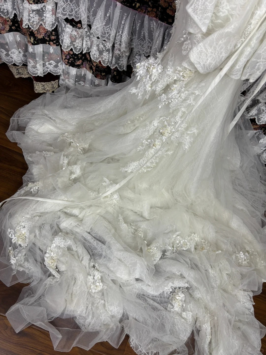 Mermaid Lace Tulle Pearls Long Princess Wedding Dress    fg8173