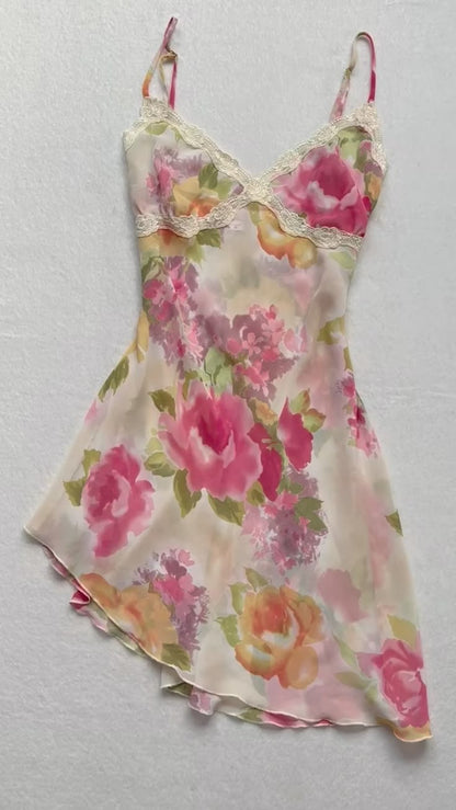 Robe de cocktail courte à imprimé floral fg7539