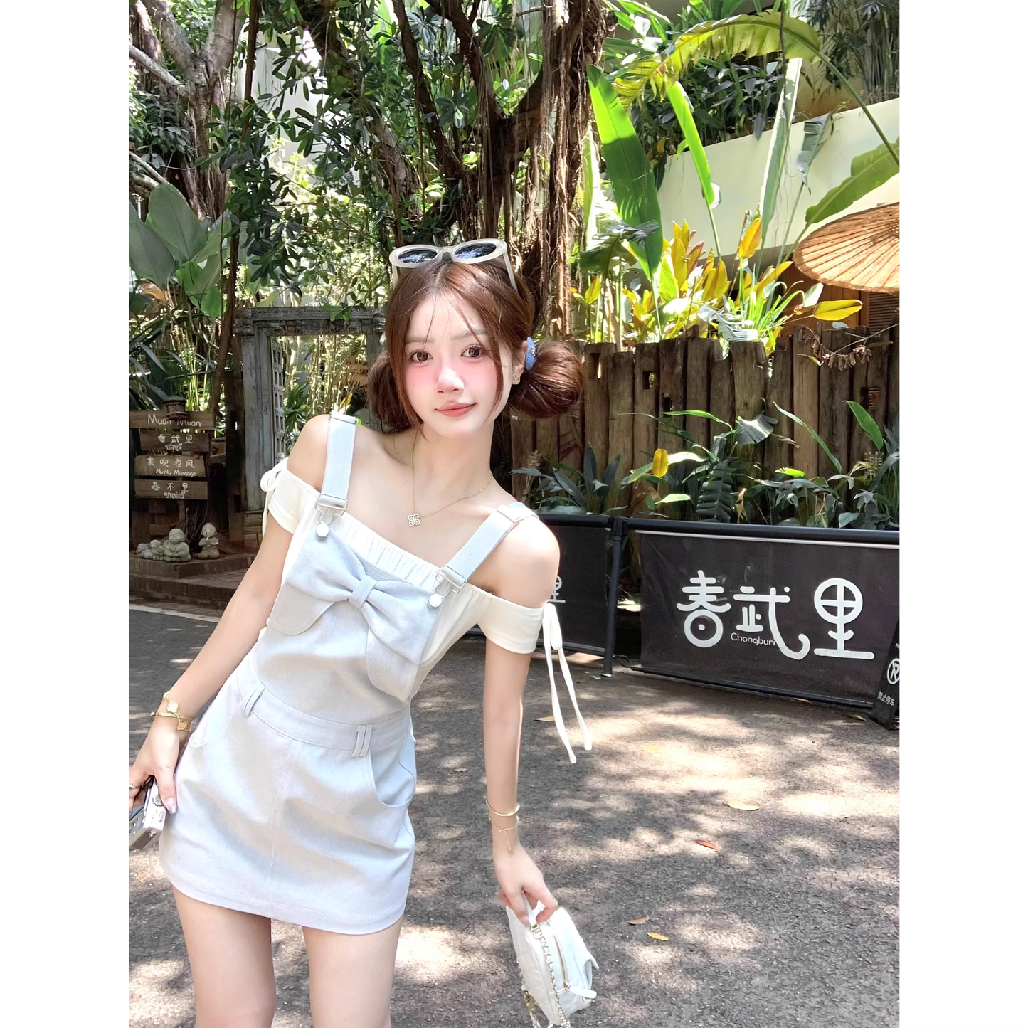 Light denim overall dress set, pure and innocent style  A116