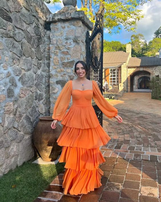 Robe de bal trapèze orange à manches longues et volants, longueur au sol, fg5049