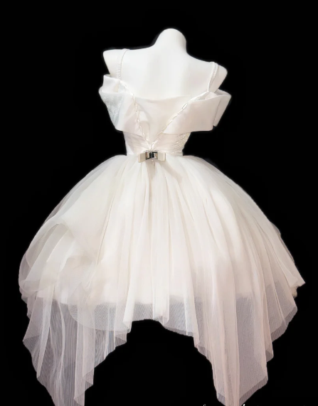 Off Shoulder Asymmetrical Tulle Short Wedding Dress fg8851