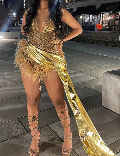 Sexy Black Girls Birthday Dresses Gold Rhinestone Feathers Mini Cocktail Party Gowns Women Club Outfit Vestidos De Gala       fg6461