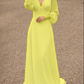 Elfenbeinfarbenes Spitzen-Brautkleid, Langarmkleid mit Knopfleiste hinten und langer Schleppe, Spitze und Chiffon, Brautkleider fg6636