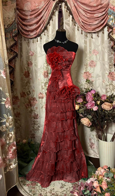 Grünes trägerloses langes Ballkleid, Lange Abendkleider fg7146