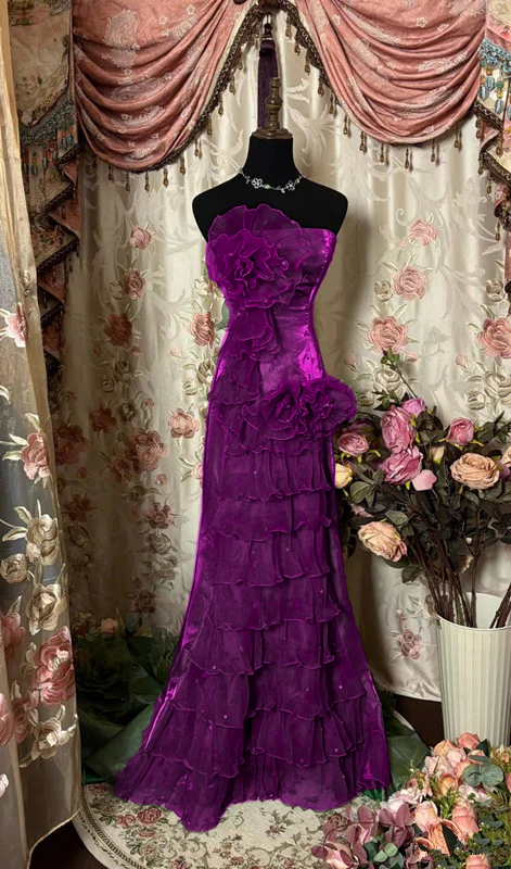 Grünes trägerloses langes Ballkleid, Lange Abendkleider fg7146